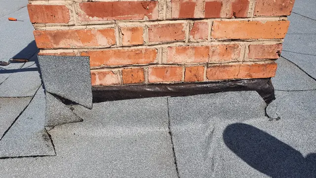 Lapostető felújítás palaszórt bitumenes lemezzel, 4. kép